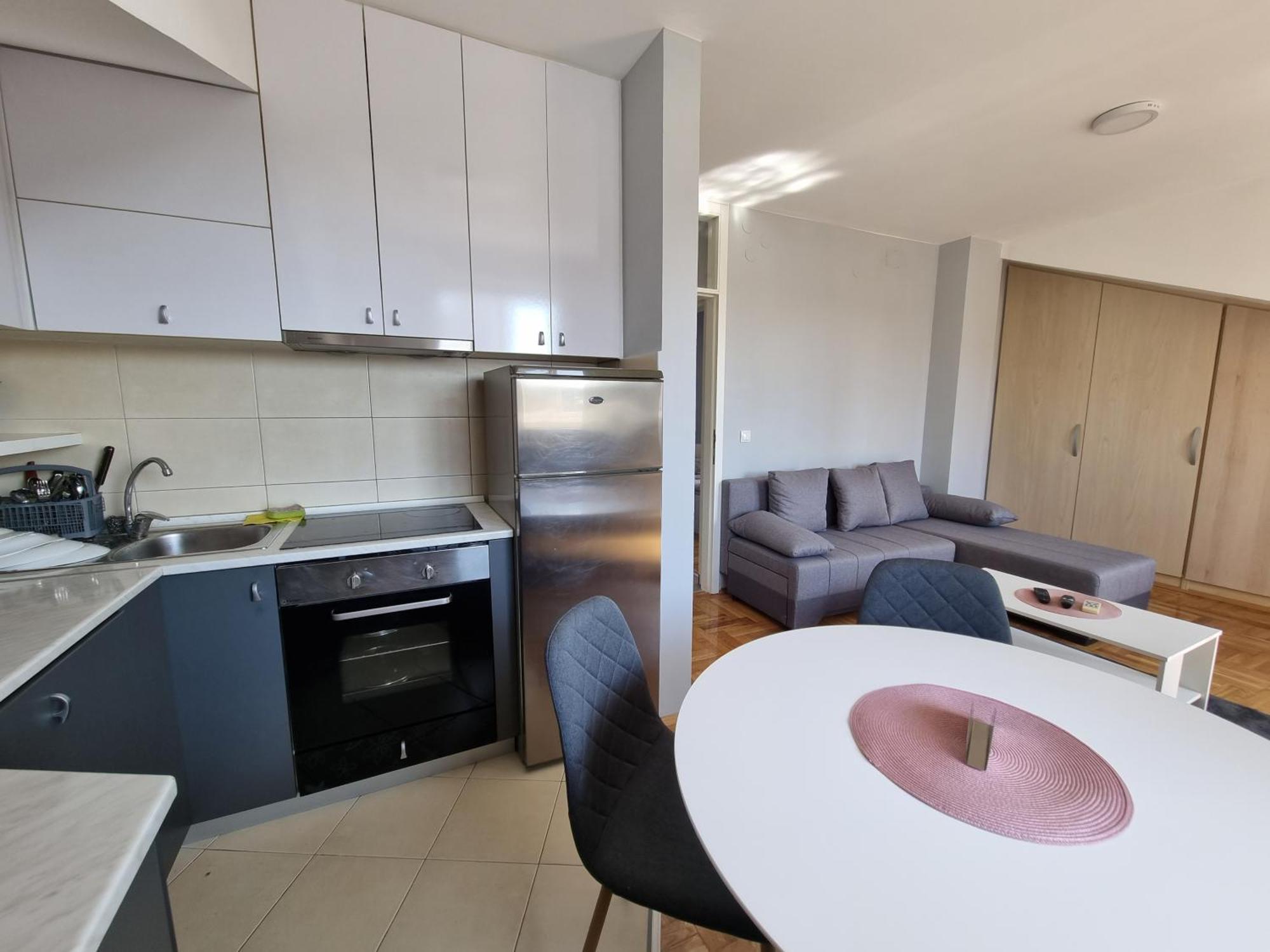 Likehome Life - Novi Sad Stevana Sremca Exterior photo